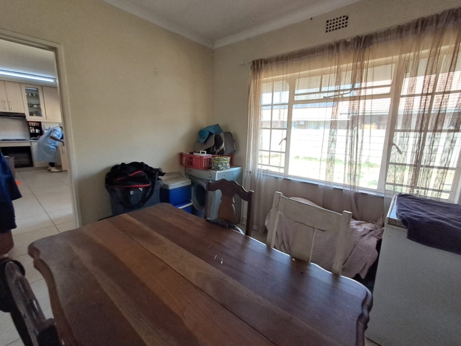 4 Bedroom Property for Sale in Vaalpark Free State
